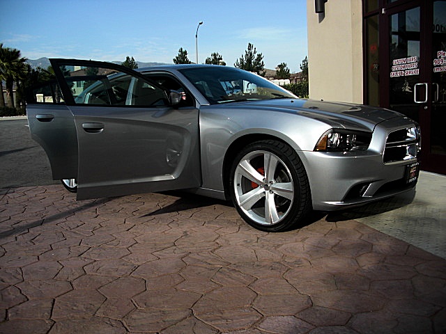2011CHARGERbilletGRAY/24w34.JPG