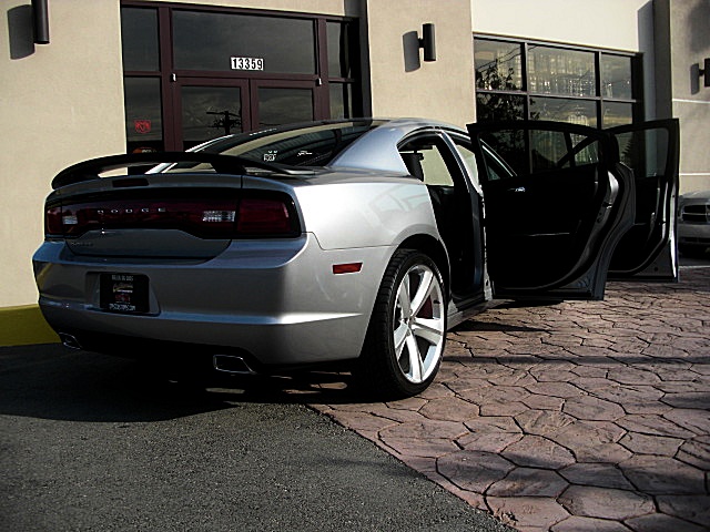 2011CHARGERbilletGRAY/24w34.JPG