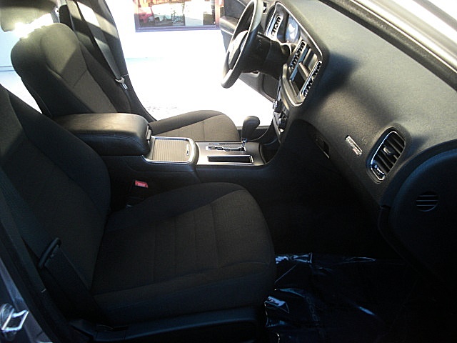 2011CHARGERbilletGRAY/25c39.JPG