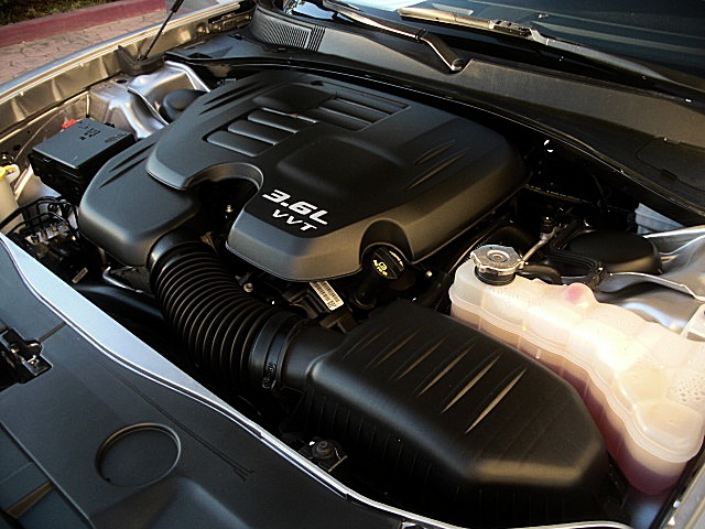 2011CHARGERbilletGRAY/25c39.JPG