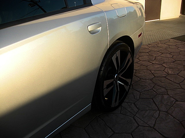 2011ChargerSilver/25aa47.JPG