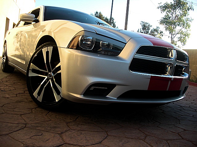 2011ChargerSilver/25aa50.JPG
