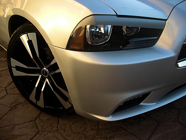 2011ChargerSilver/25aa47.JPG