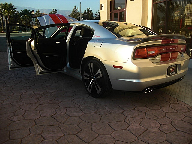 2011ChargerSilver/25aa50.JPG