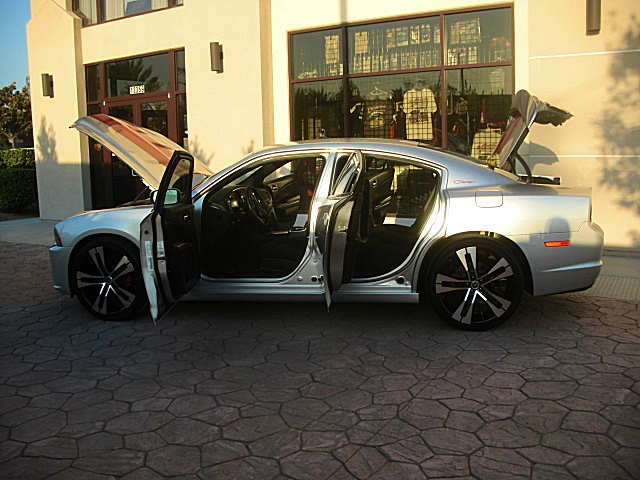 2011ChargerSilver/25aa50.JPG