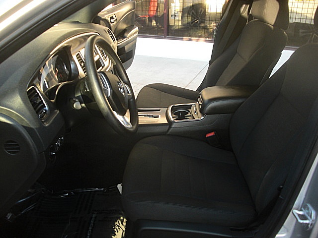 2011ChargerSilver/25aa42.JPG