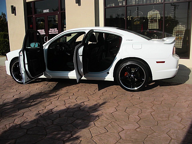 2011RallyeWhite/24a121.JPG