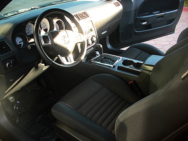 2011challengerBLK/23a6.JPG