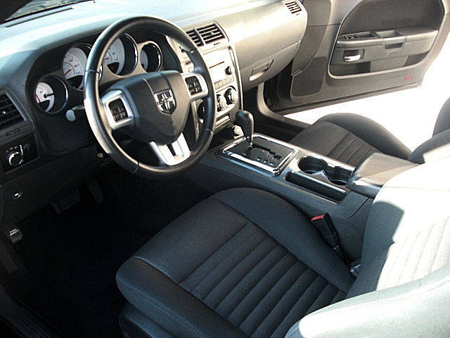 2011challengerBLK/24a44.JPG
