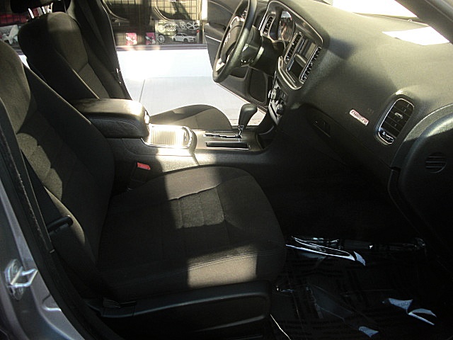2011chargerBillGray/24a48.JPG
