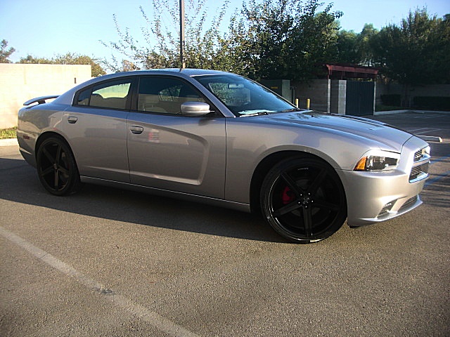 2011chargerBillGray/25b41.JPG