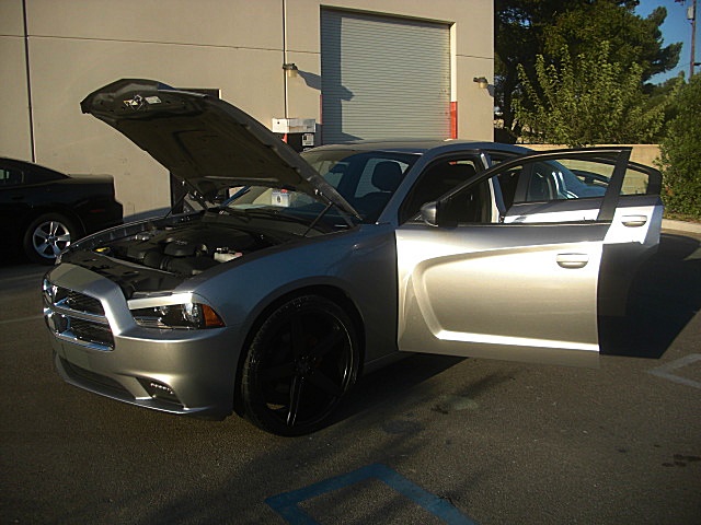 2011chargerBillGray/25b41.JPG