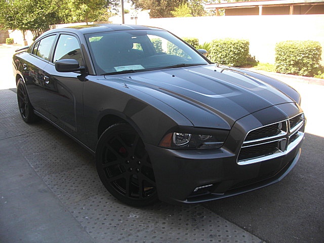2011chargerGRAY/1024.JPG