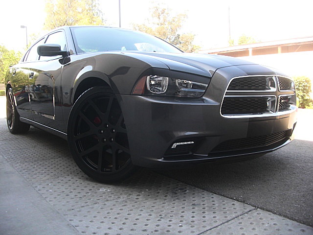 2011chargerGRAY/1024.JPG