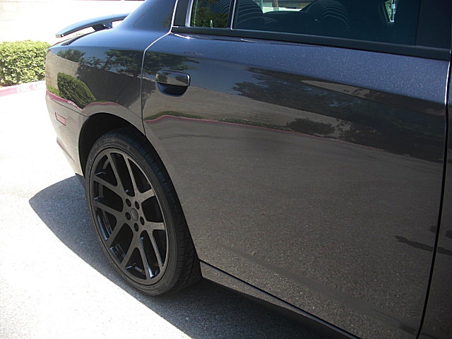2011chargerGRAY/1024.JPG