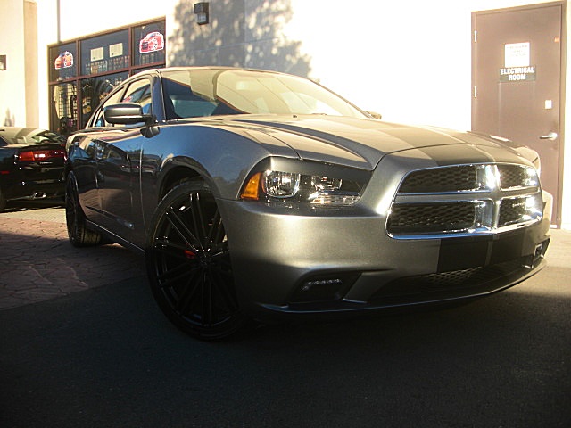 2011chargerGRAY/20a2.JPG
