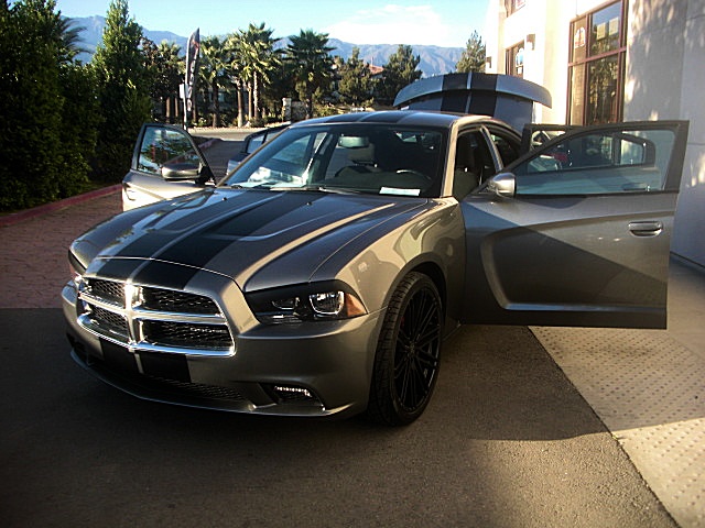 2011chargerGRAY/20a45.JPG
