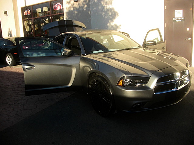 2011chargerGRAY/20a45.JPG