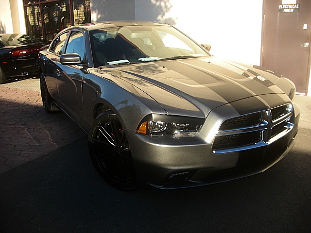 2011chargerGRAY/20a45.JPG