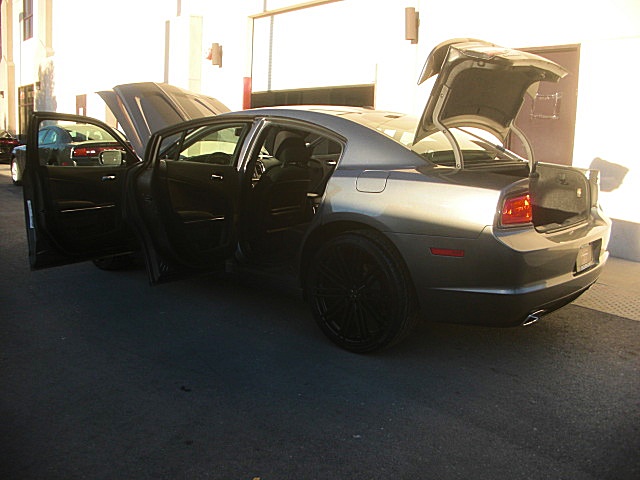 2011chargerGRAY/20a45.JPG