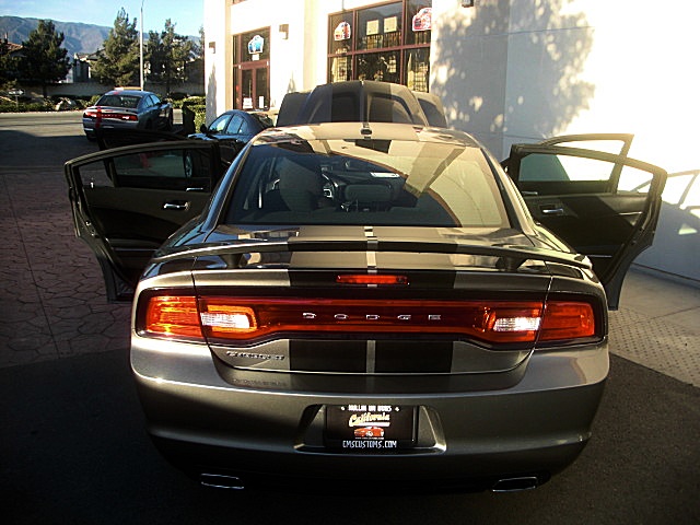 2011chargerGRAY/20a45.JPG