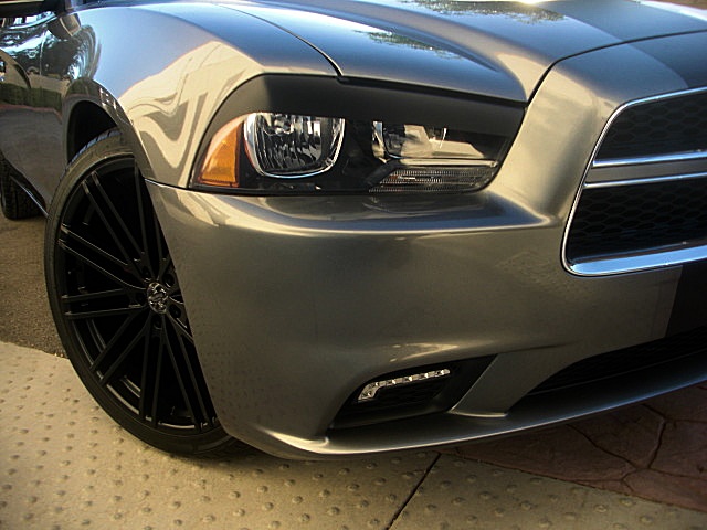 2011chargerGRAY/20a57.JPG