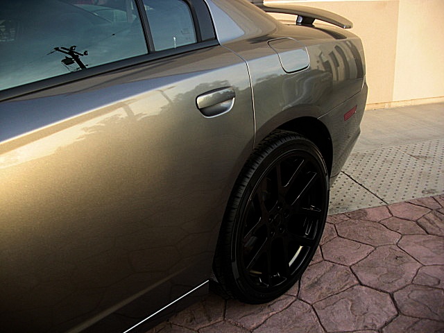 2011chargerGRAY/25ag32.JPG