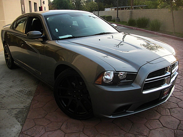 2011chargerGRAY/25ag43.JPG