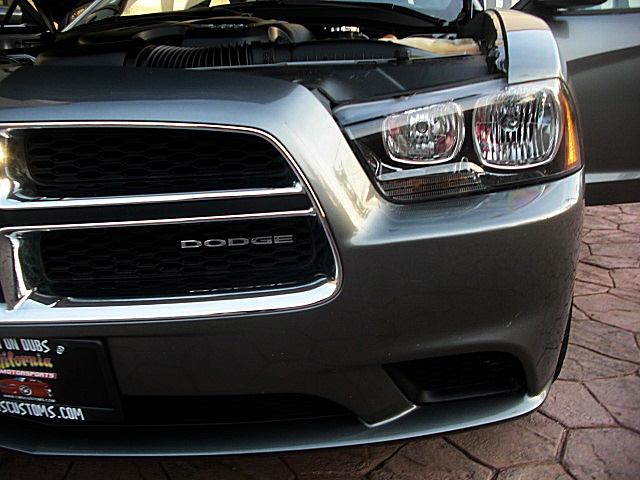 2011chargerGRAY/25ag32.JPG