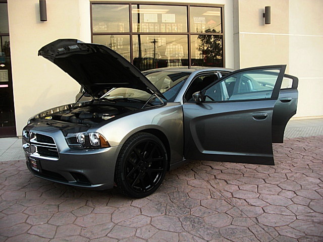 2011chargerGRAY/25ag43.JPG