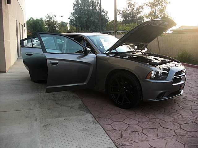 2011chargerGRAY/25ag43.JPG