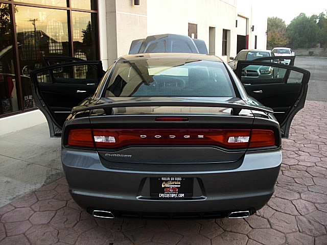 2011chargerGRAY/25ag43.JPG