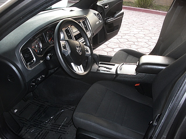 2011chargerGRAY/25ag47.JPG