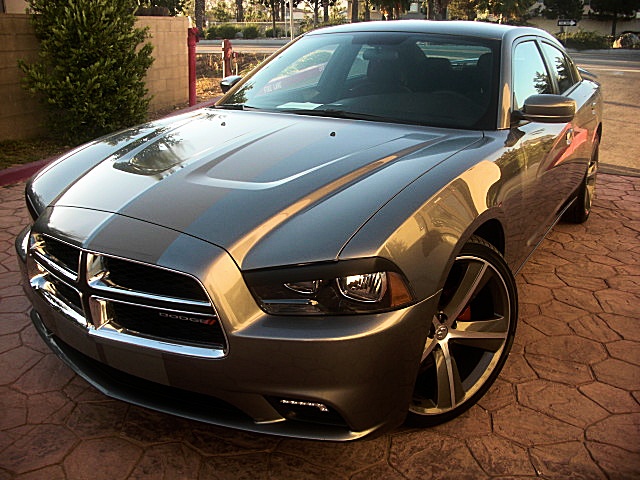 2011chargerGRAY/25f30.JPG