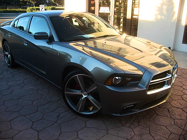 2011chargerGRAY/25f30.JPG