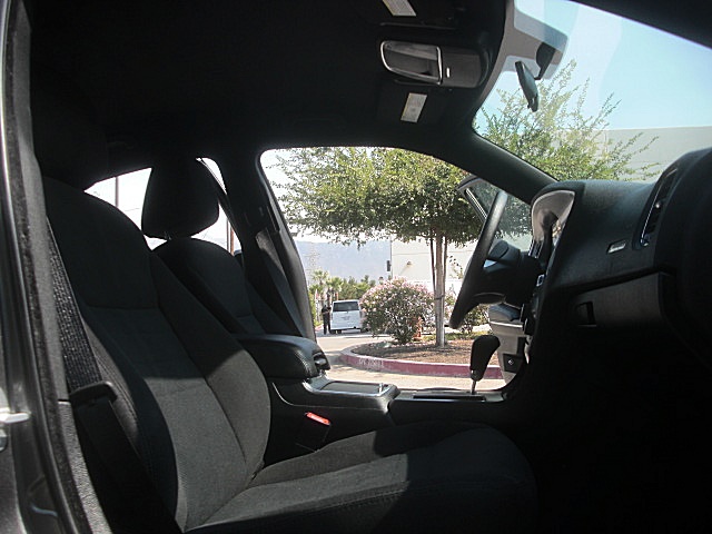 2011chargerGRAY/25f98.JPG