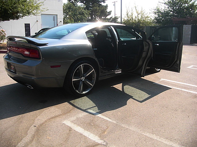2011chargerGRAY/25f96.JPG