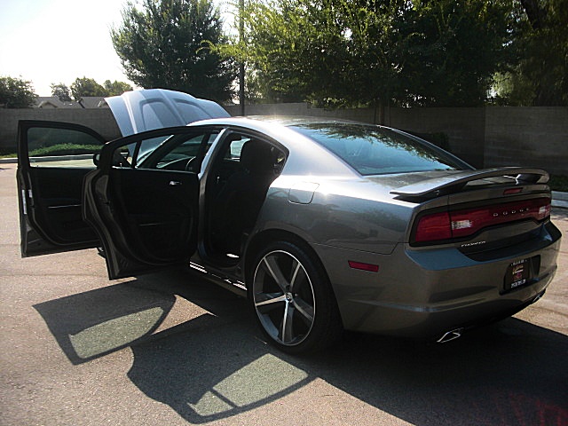 2011chargerGRAY/25f96.JPG