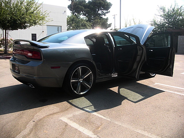 2011chargerGRAY/25f96.JPG