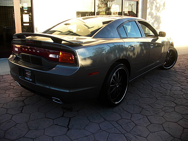 2011chargerGRAY/25g33.JPG