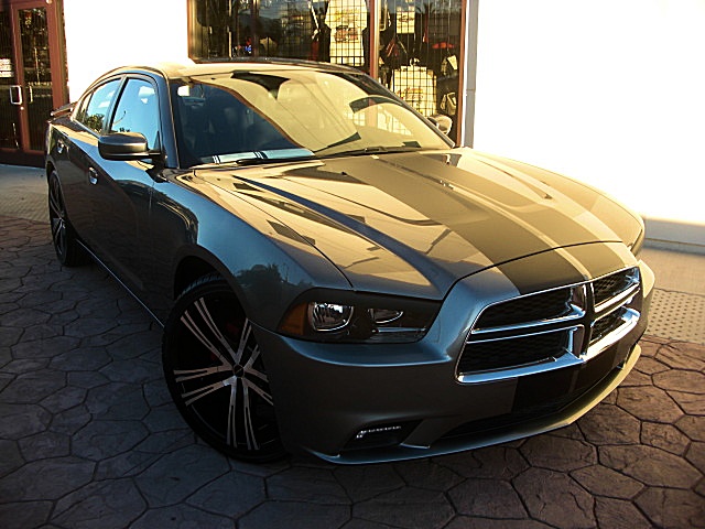 2011chargerGRAY/25s42.JPG