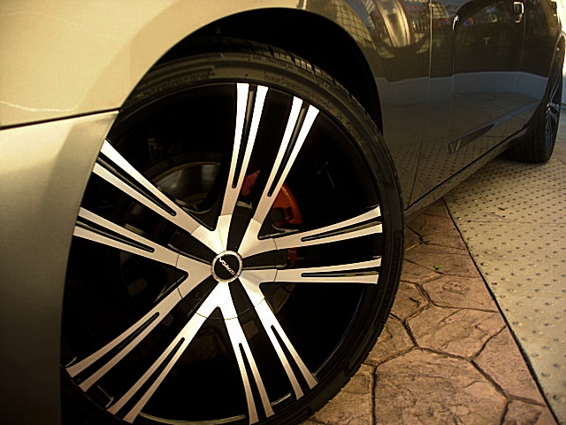 2011chargerGRAY/25s33.JPG