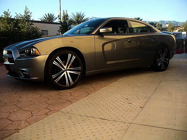 2011chargerGRAY/25s42.JPG