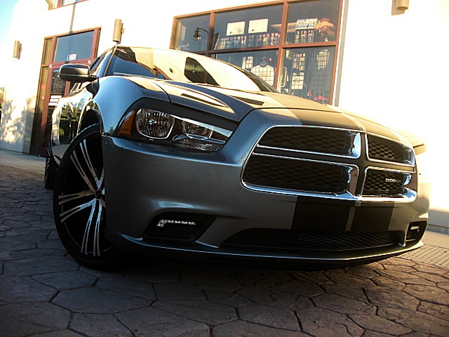 2011chargerGRAY/25s42.JPG