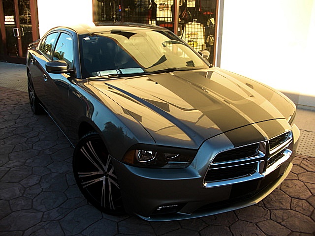 2011chargerGRAY/25s42.JPG