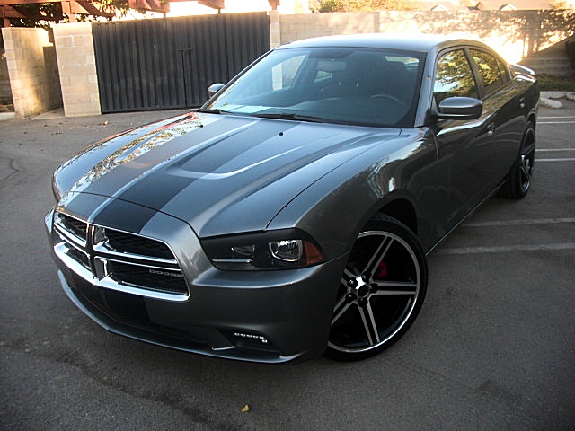 2011chargerGRAY/25v29.JPG