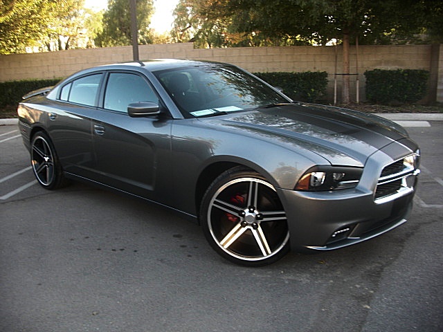 2011chargerGRAY/25v29.JPG