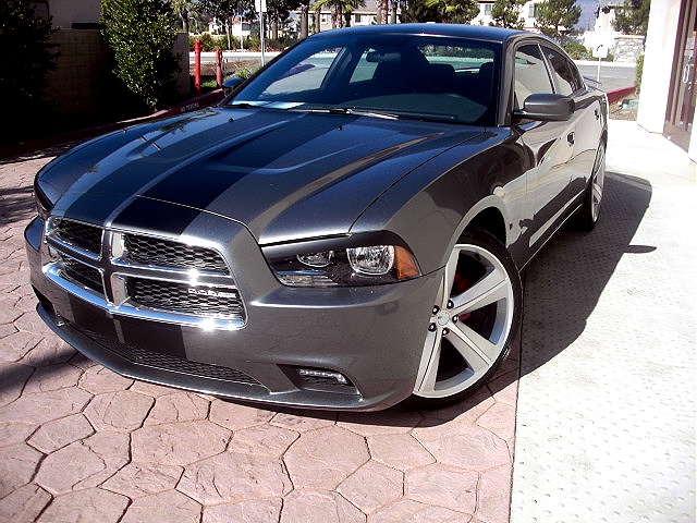 2011chargerGRAY/27a49.JPG