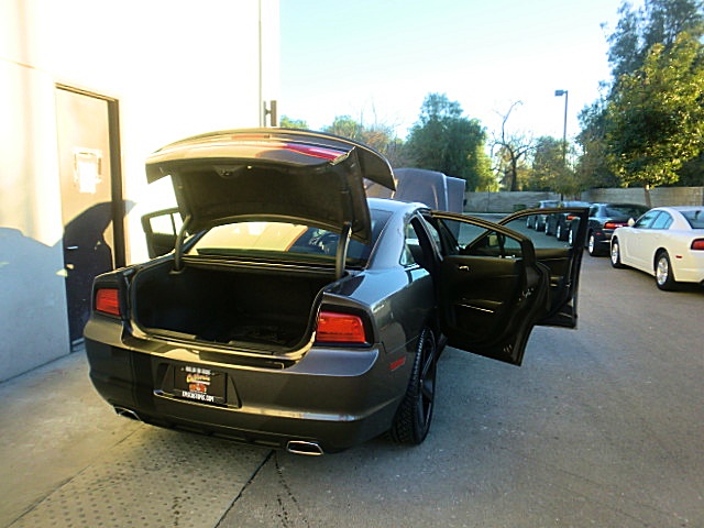 2011chargerGRAY/27a50.JPG