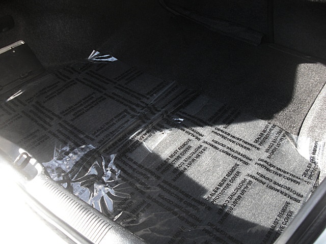 2011chargerWHITE/125a77.JPG